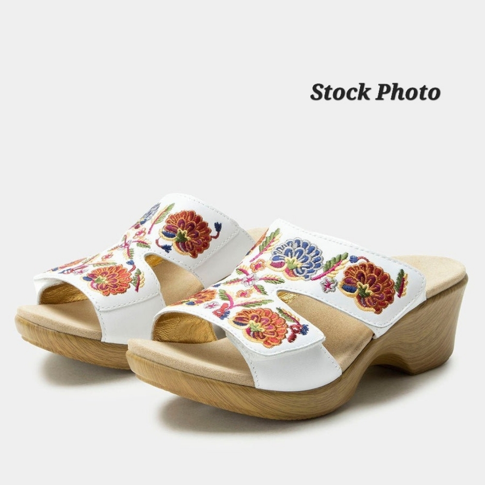 Alegria Linn Needles & Pins Sandals